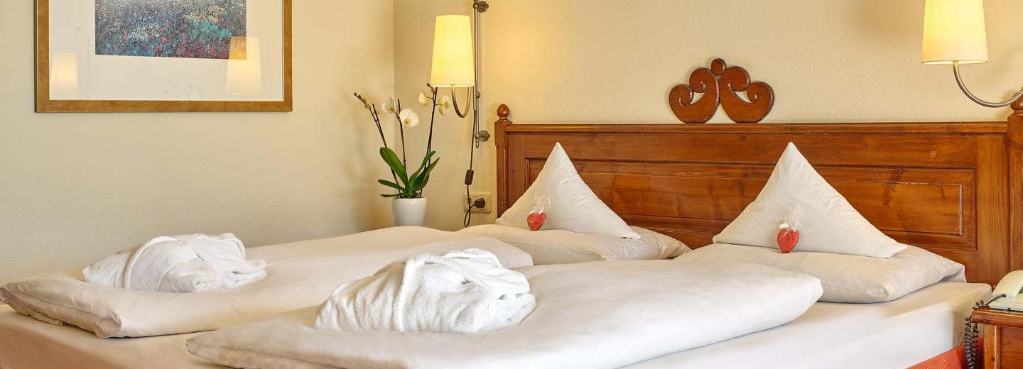© Eurotours Doppelzimmer Komfort Balkon