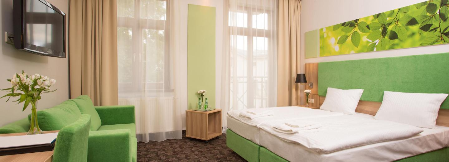 © Eurotours Doppelzimmer Standard "Amethyst Gebäude"