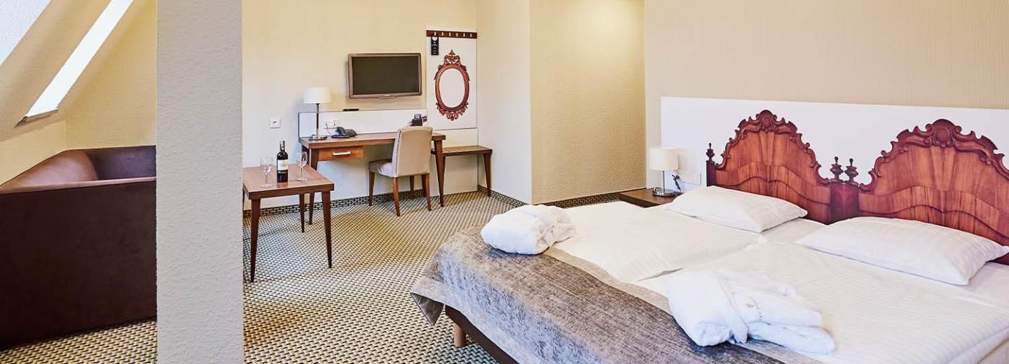 © Eurotours Dreibettzimmer Standard "Plus''
