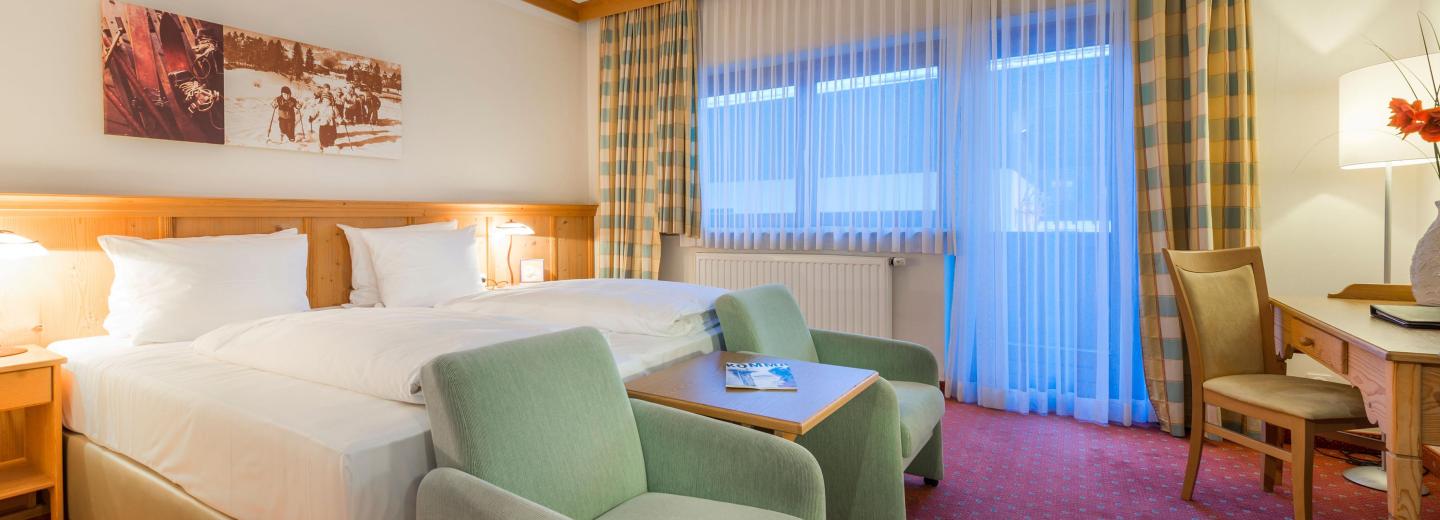 © Eurotours Junior Suite Superior Balkon Bergblick "Allure"