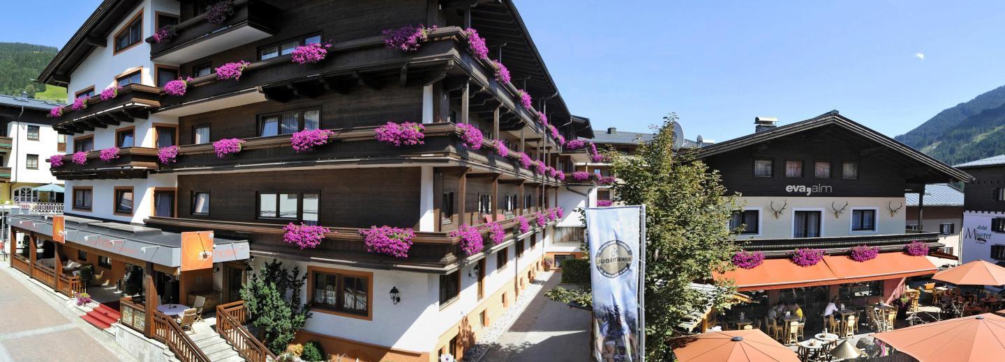 © Eurotours eva,VILLAGE, Saalbach