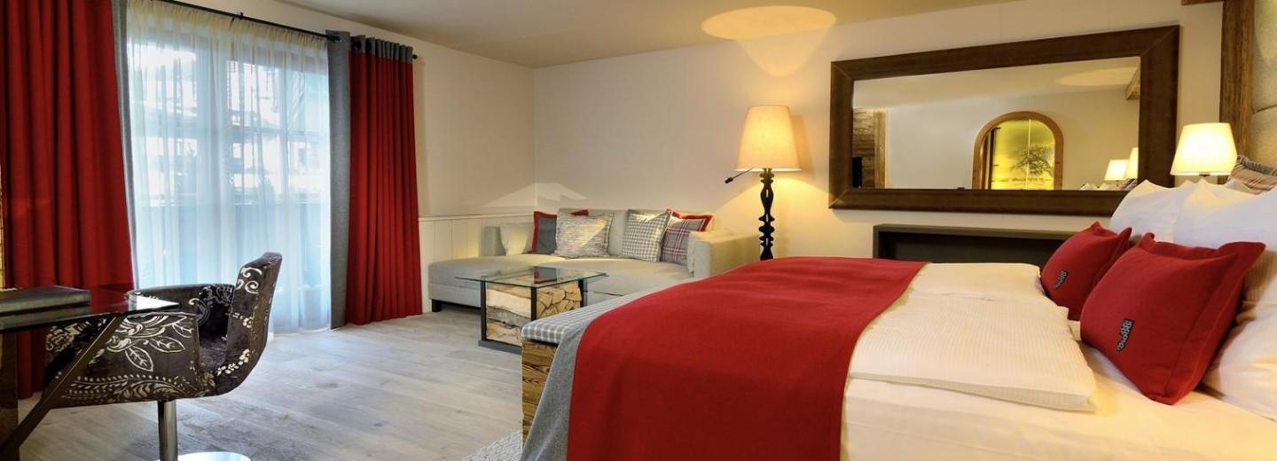 © Eurotours Junior Suite Balkon "Valentina"