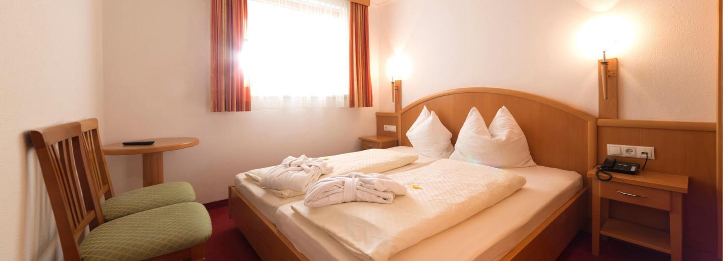 © Eurotours Doppelzimmer Standard