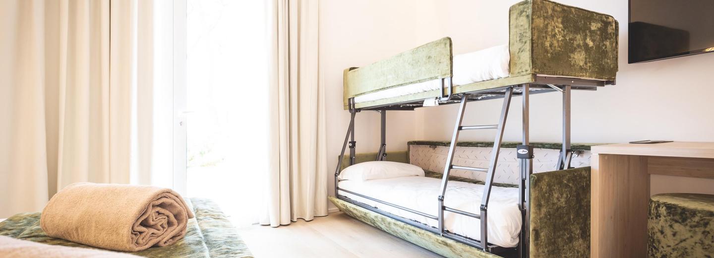 © Eurotours Vierbettzimmer Superior