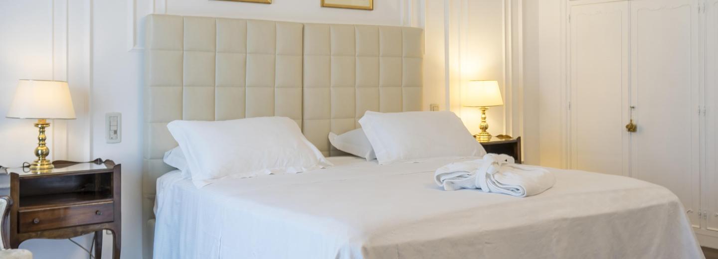 © Eurotours Doppelzimmer Comfort Balkon