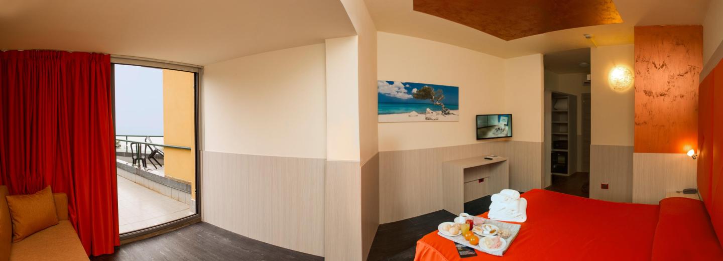 © Eurotours Familienzimmer Balkon