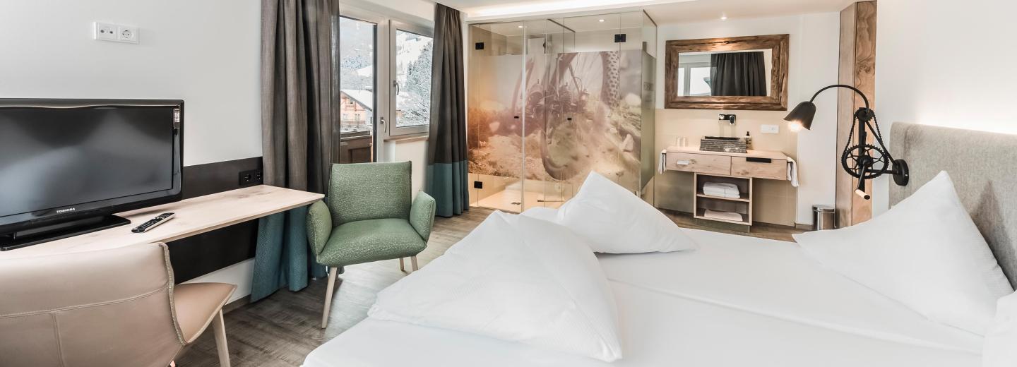 © Eurotours Doppelzimmer Balkon "Finalist"