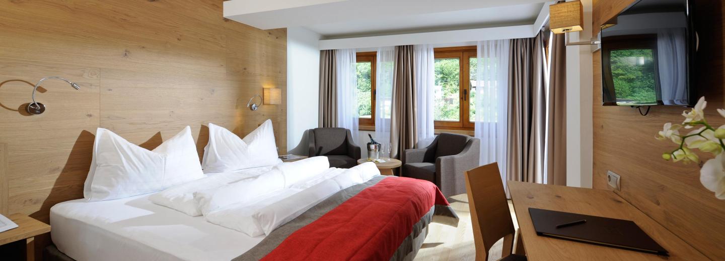 © Eurotours Doppelzimmer Standard Balkon ''Bergseite''