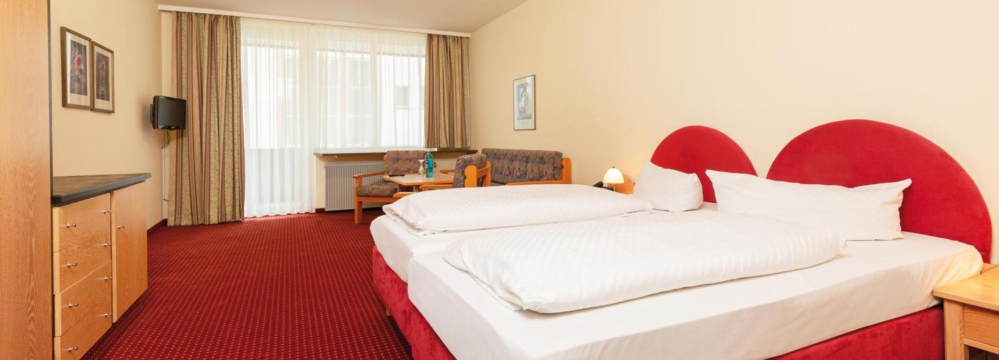 © Eurotours Doppelzimmer Balkon