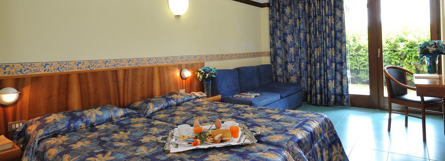 © Eurotours Doppelzimmer Standard Balkon