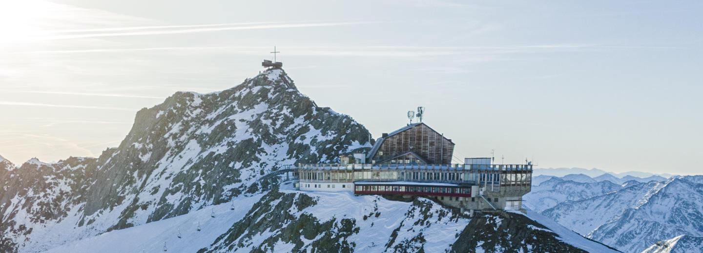 © Harald Wisthaler Schnals: Übernachten auf dem Gletscher