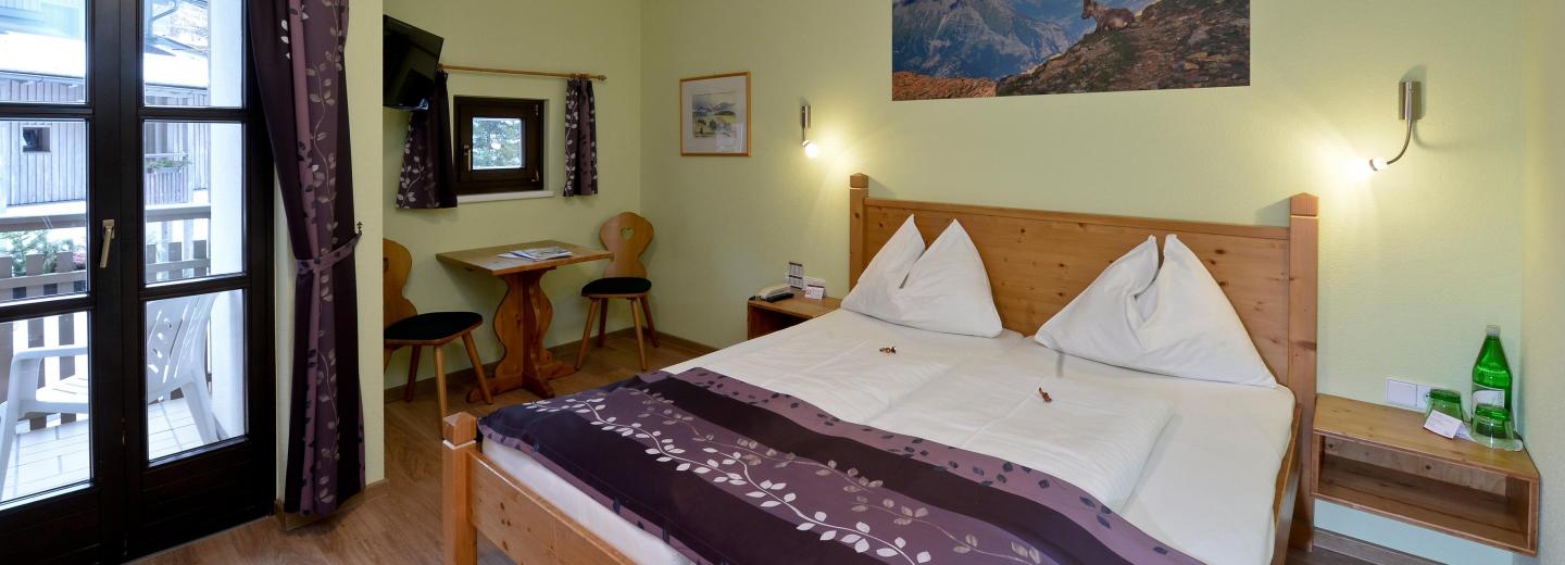 © Eurotours Dreibettzimmer Economy Balkon