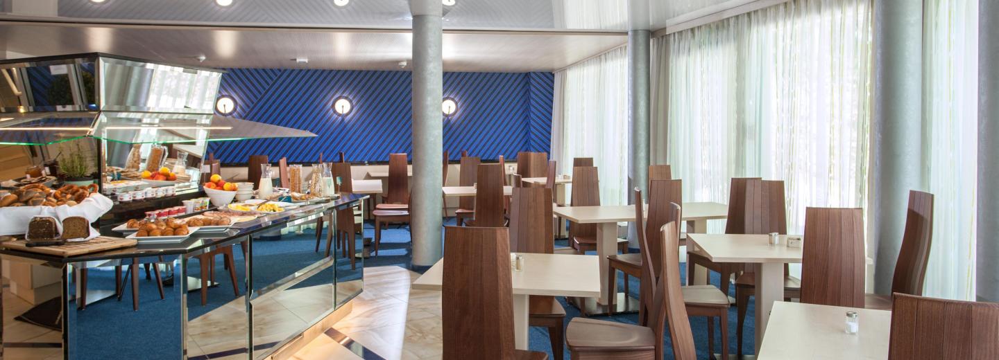 © Eurotours Erholung unter Palmen in der THERME ERDING