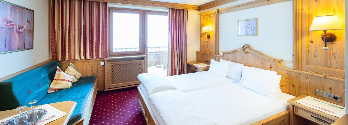 © Eurotours Doppelzimmer Standard "Gorfenspitze"