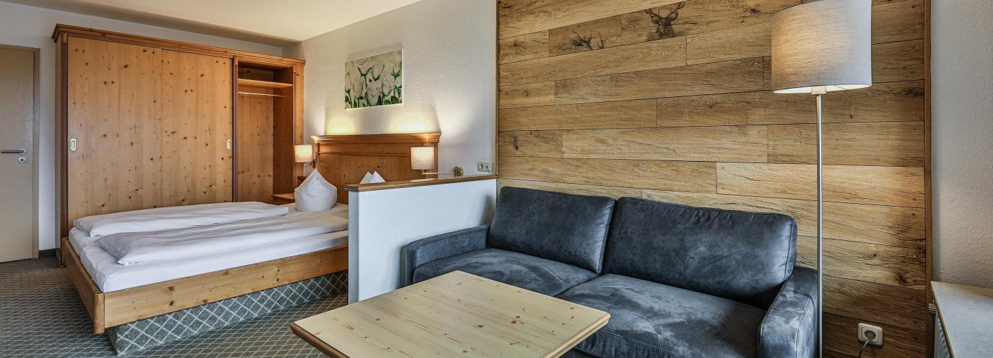 © Eurotours Doppelzimmer Balkon "Appartment Grünstein"