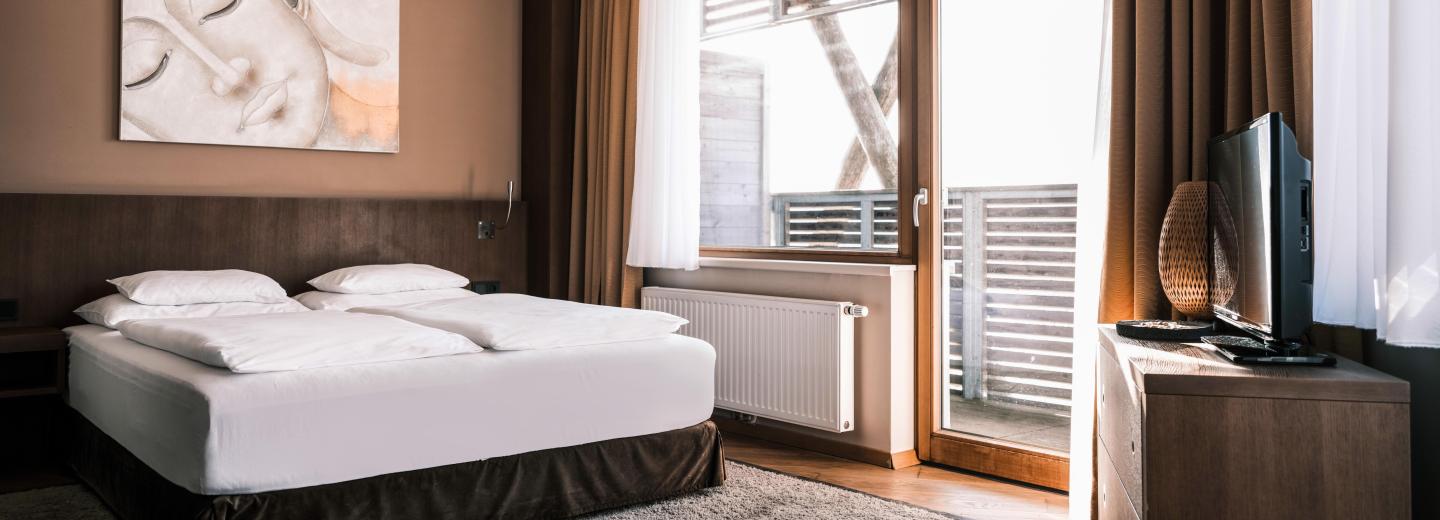 © Eurotours Beispiel, Doppelzimmer Balkon