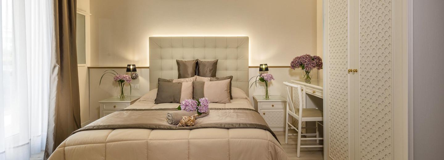 © Eurotours Doppelzimmer Standard Balkon