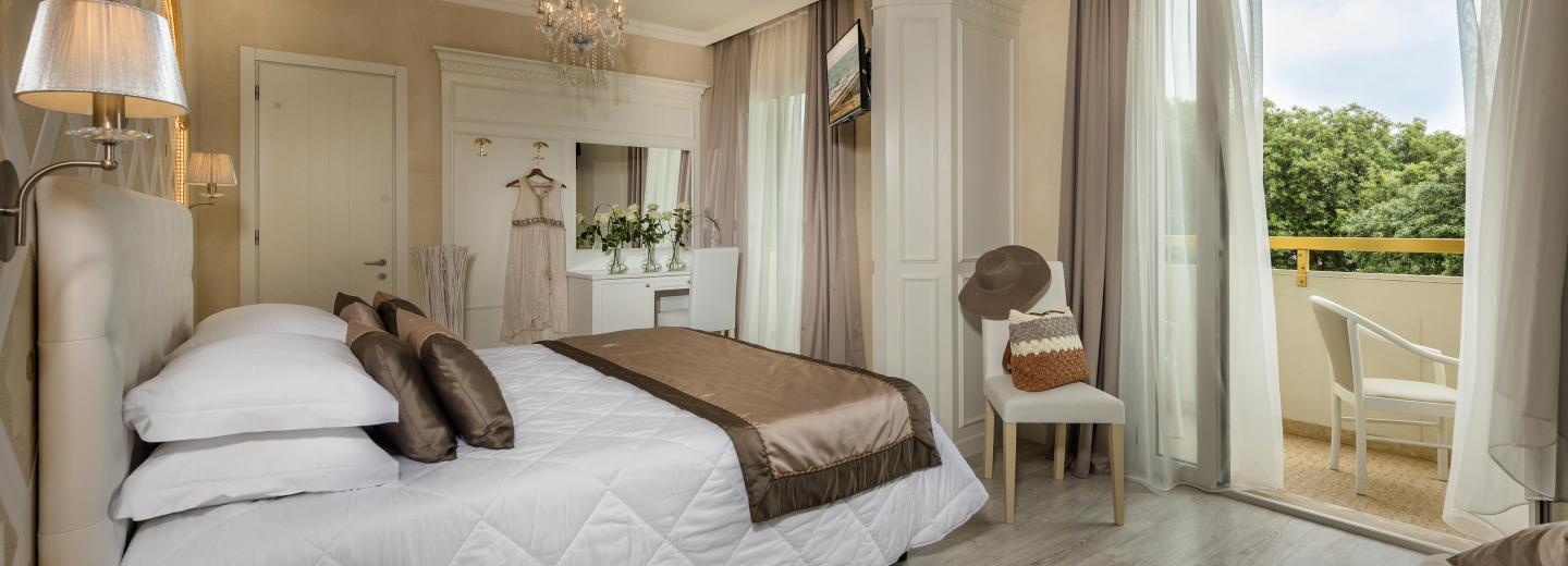 © Eurotours Junior Suite Classic Balkon