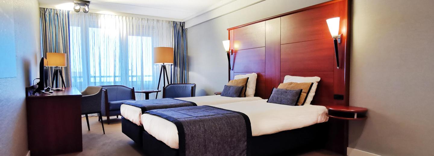 © Eurotours Doppelzimmer Standard Balkon