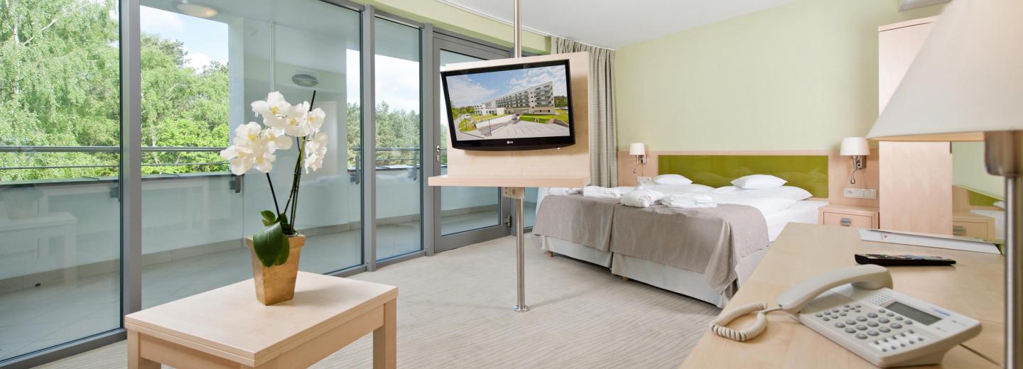 © Eurotours Beispiel Junior Suite Standard Balkon, Interferie Medical Spa