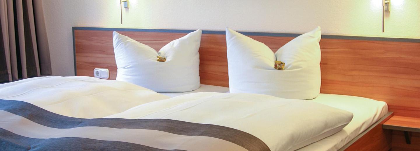 © Eurotours Beispiel Doppelzimmer Standard, Hotel Park Soltau