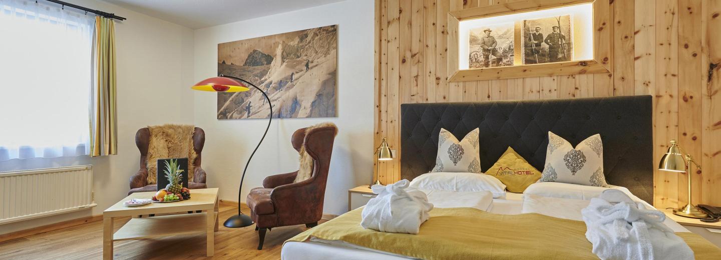 © Eurotours Doppelzimmer Standard Balkon