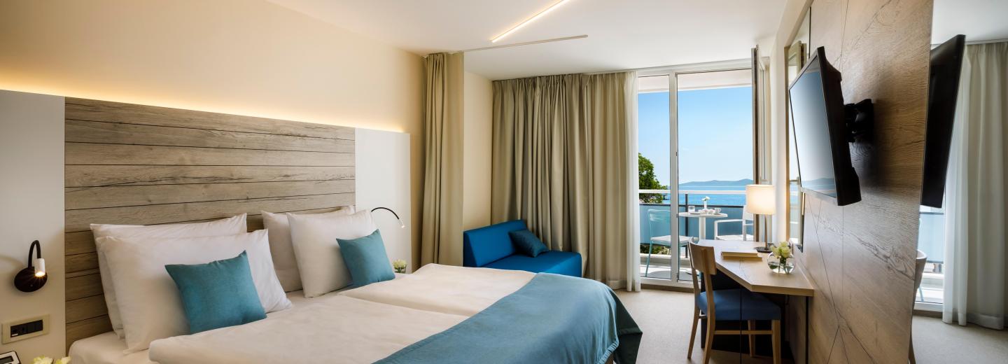 © Eurotours Beispiel Doppelzimmer Superior Meerseite, Hotel Marina