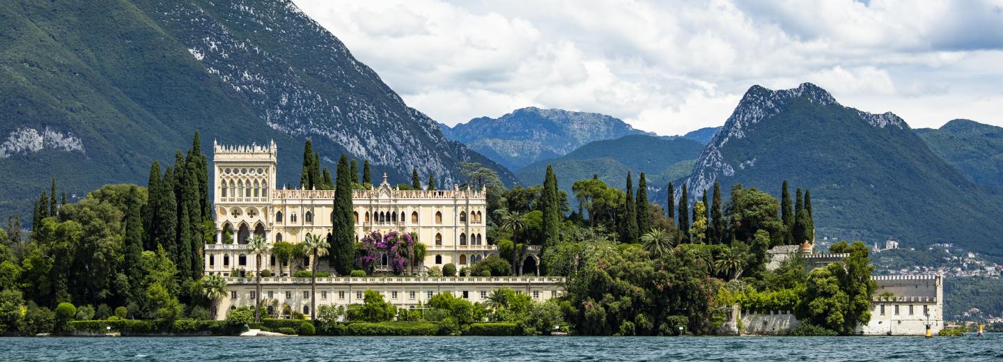 © Matteo Carassale Gardasee: Schifffahrt zur Isola del Garda