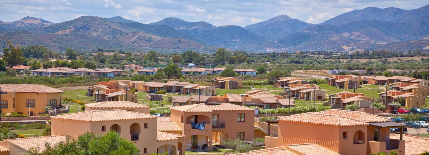 © Eurotours Budoni: mit der Fähre nach Sardinien
