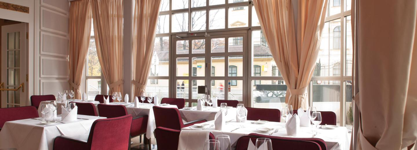 © Eurotours Parkhotel Schönbrunn