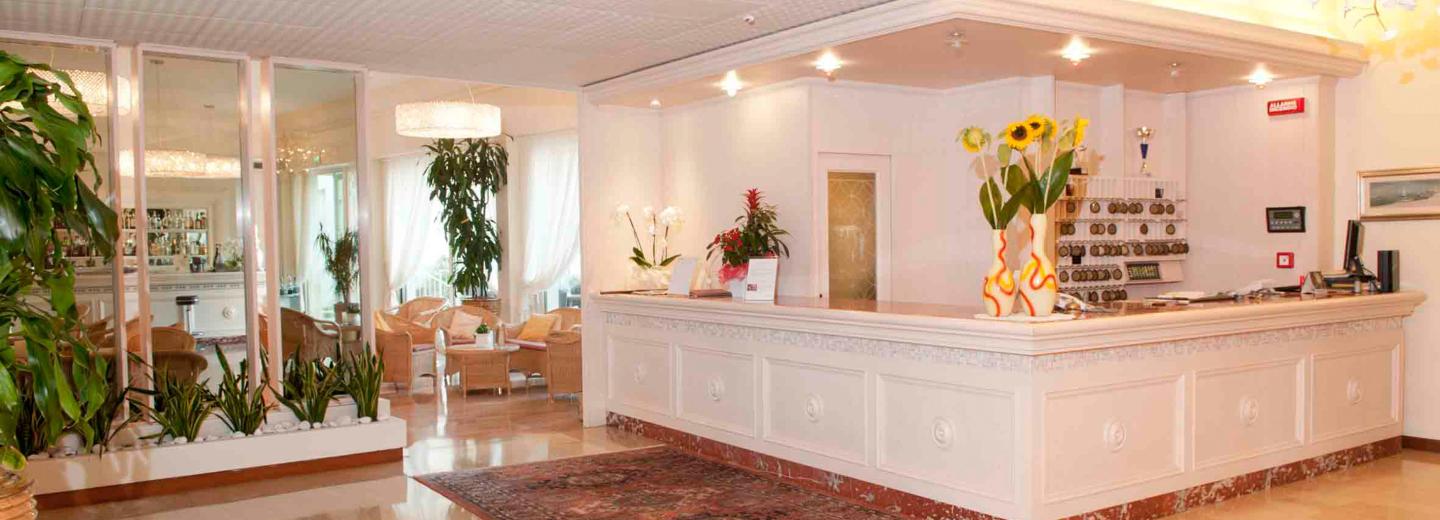 © Eurotours Milano Marittima