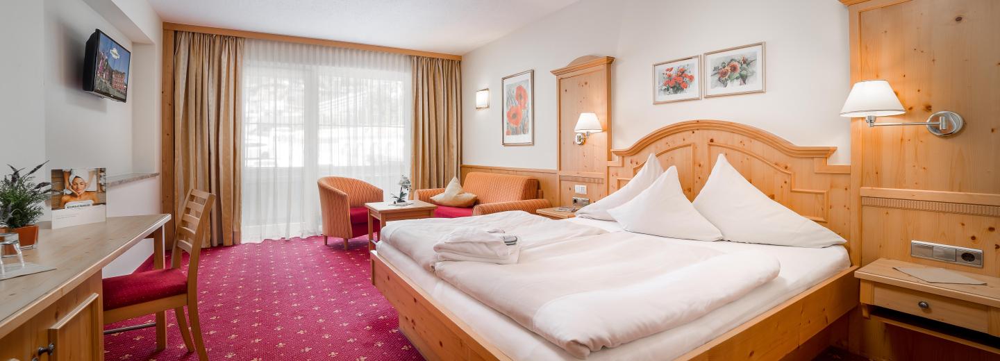 © Eurotours Beispiel Familienzimmer Balkon "Kohlerhof" oder "Wellnessschlössl", Aktiv- und Wellnesshotel Kohlerhof