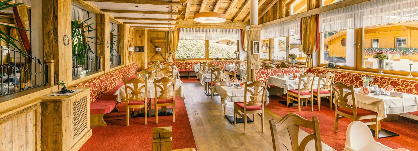 © Eurotours Skizauber im Alpbachtal - Hotel Alphof ★★★★