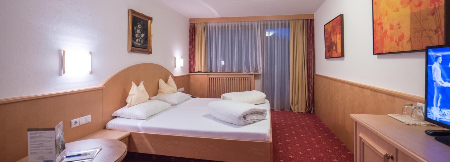 © Eurotours Doppelzimmer Standard
