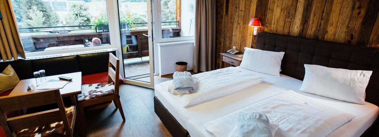 © Eurotours Doppelzimmer Balkon "Pihapper"
