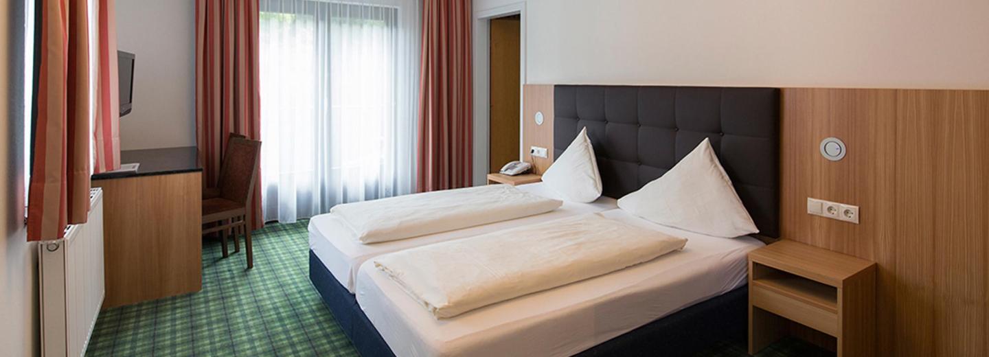 © Eurotours Zimmerbeispiel