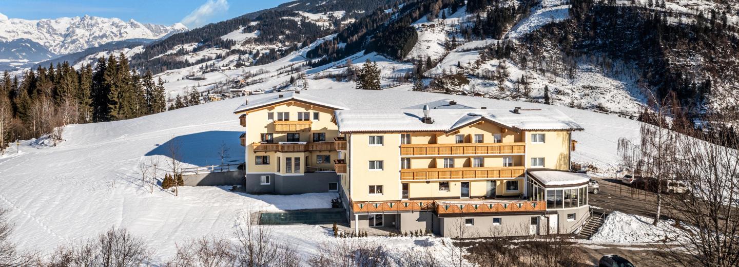 © Eurotours Mit Alpenblick in St. Johann im Pongau