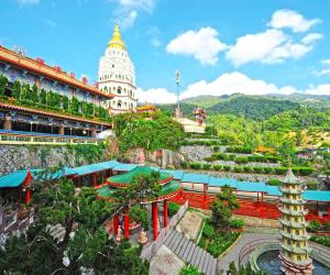 Auf Entdeckungstour in Malaysia: Rundreise & Baden