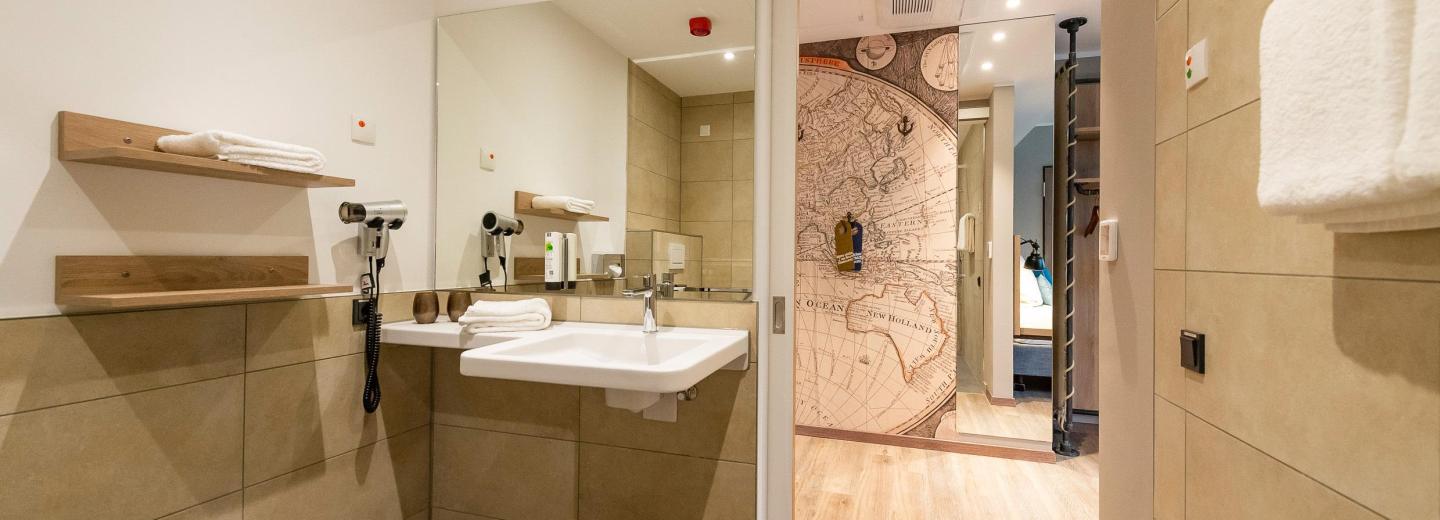 © Eurotours Beispiel Badezimmer