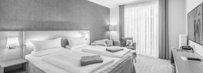 9816944/am-weststrand-aparthotel-kuhlungsborn-241018-19981-11_1742976003446.jpg