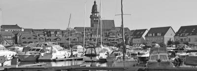 9816997/hafen-u-kirche-1772-1182-max_1742977334279.jpg