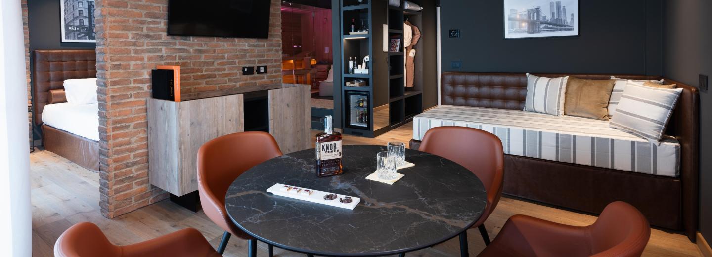 Zimmerbeispiel, Suite Wellness