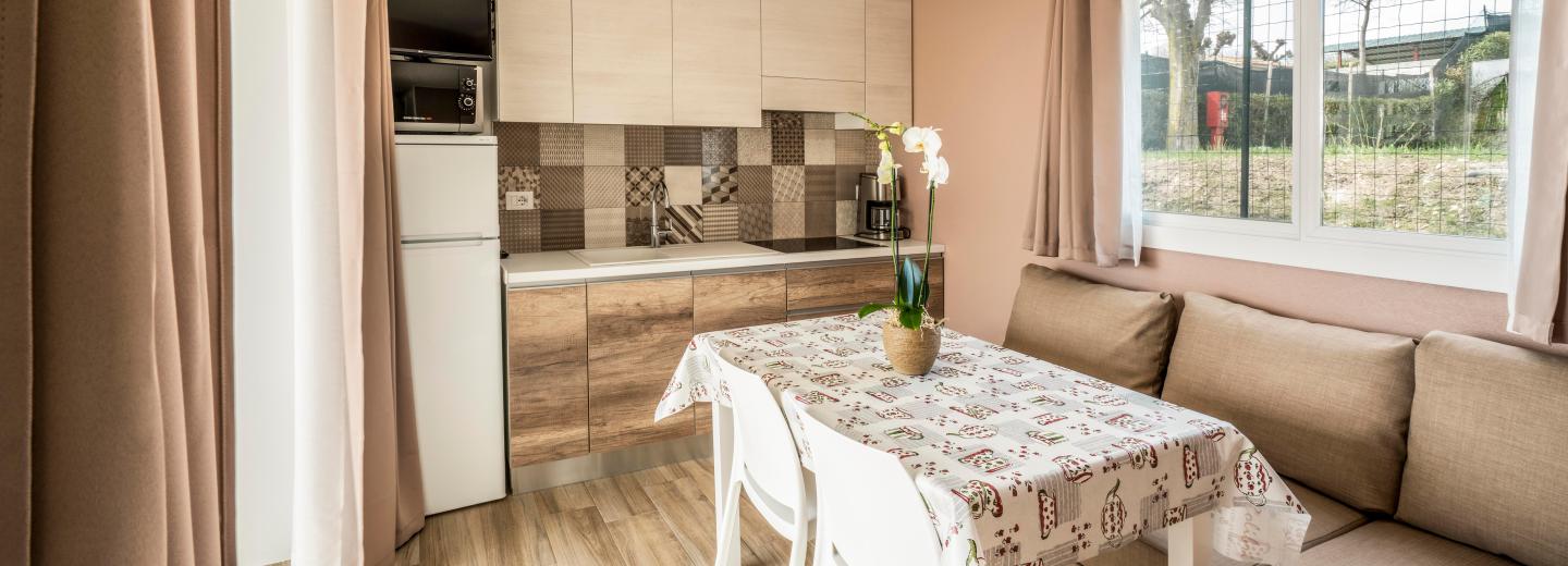 © Eurotours https://d26j8df5hufaj.cloudfront.net/mam_id/43840/image_id/369143/onda_blu_resort_manerba_del_garda_850002957_230921_29436_1.jpg