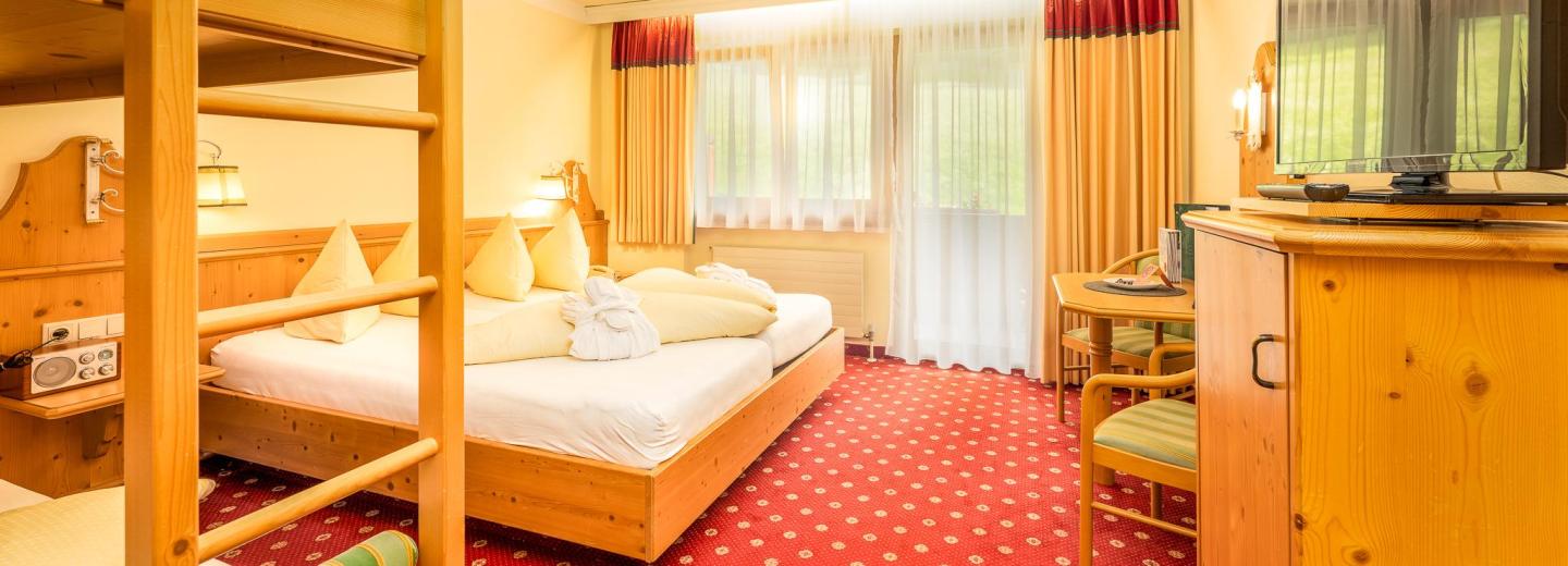 Zimmerbeispiel: Familienzimmer Balkon