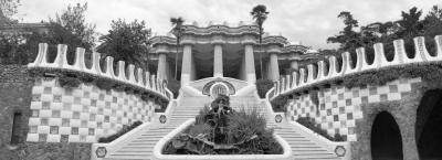 9828259/vbg31482-parc-gueell-eingang_1761135933366.jpg