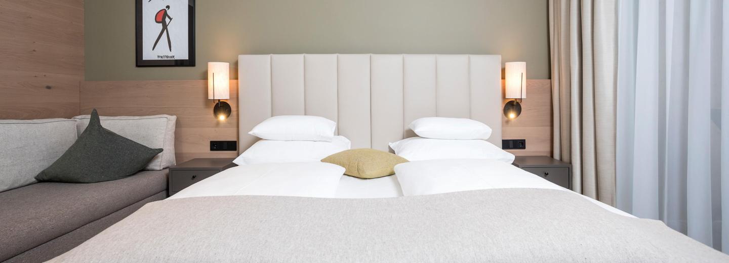 Zimmerbeispiel: Superior Mehrbettzimmer Balkon