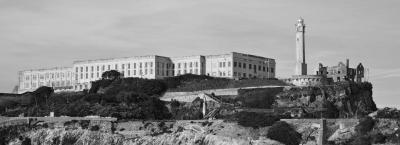 9831303/alcatraz-sanfrancisco-istock-000015843056-full_1765531028389.jpg