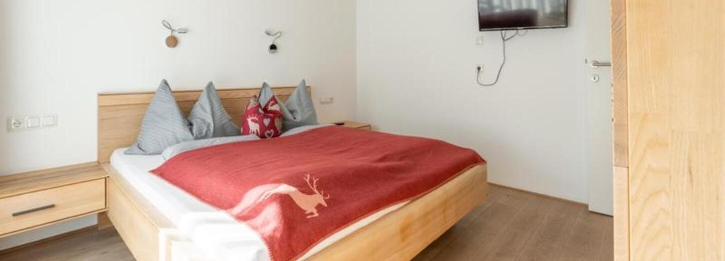 Zimmerbeispiel, Familien Suite Balkon