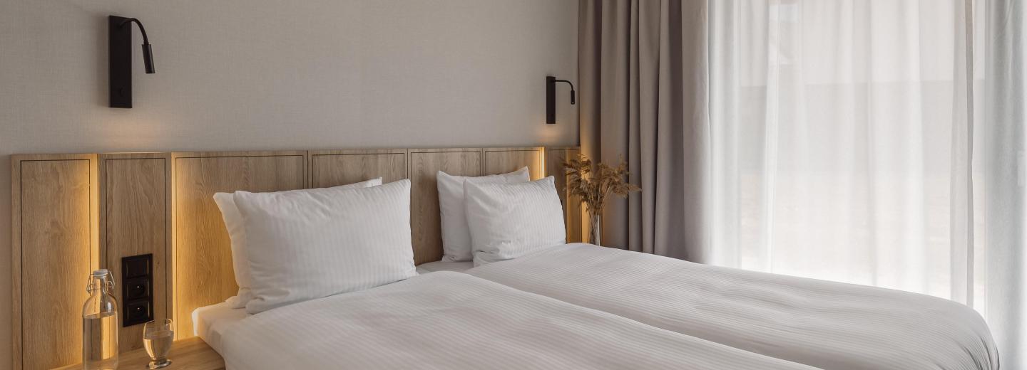 Zimmerbeispiel, Doppelzimmer Standard Terrasse Nebenhaus "Villas"