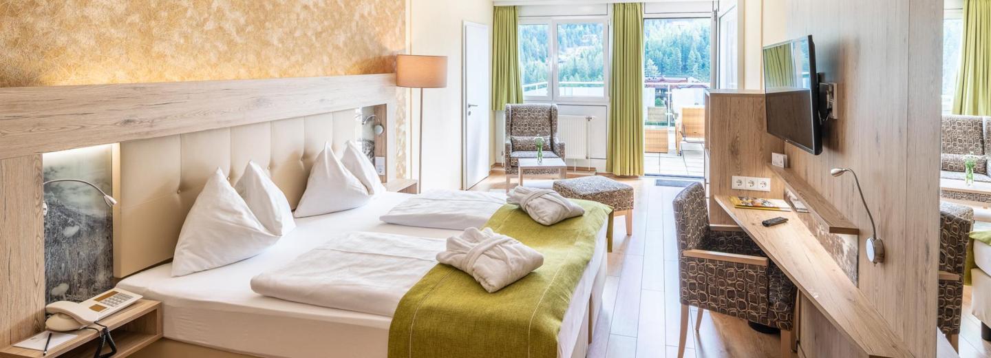 Zimmerbeispiel, Doppelzimmer (DZ) „Balkon Seeblick Turacher See“